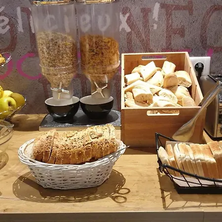 Ibis Purpan Aeroport Szálloda 3*