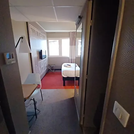 Ibis Purpan Aeroport 3*